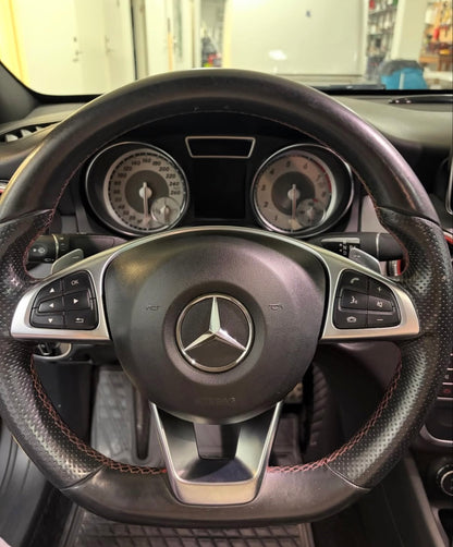Digital Cockpit för Mercedes-Benz